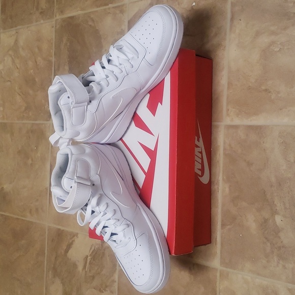 Boys tennis shoes - Picture 4 of 12
